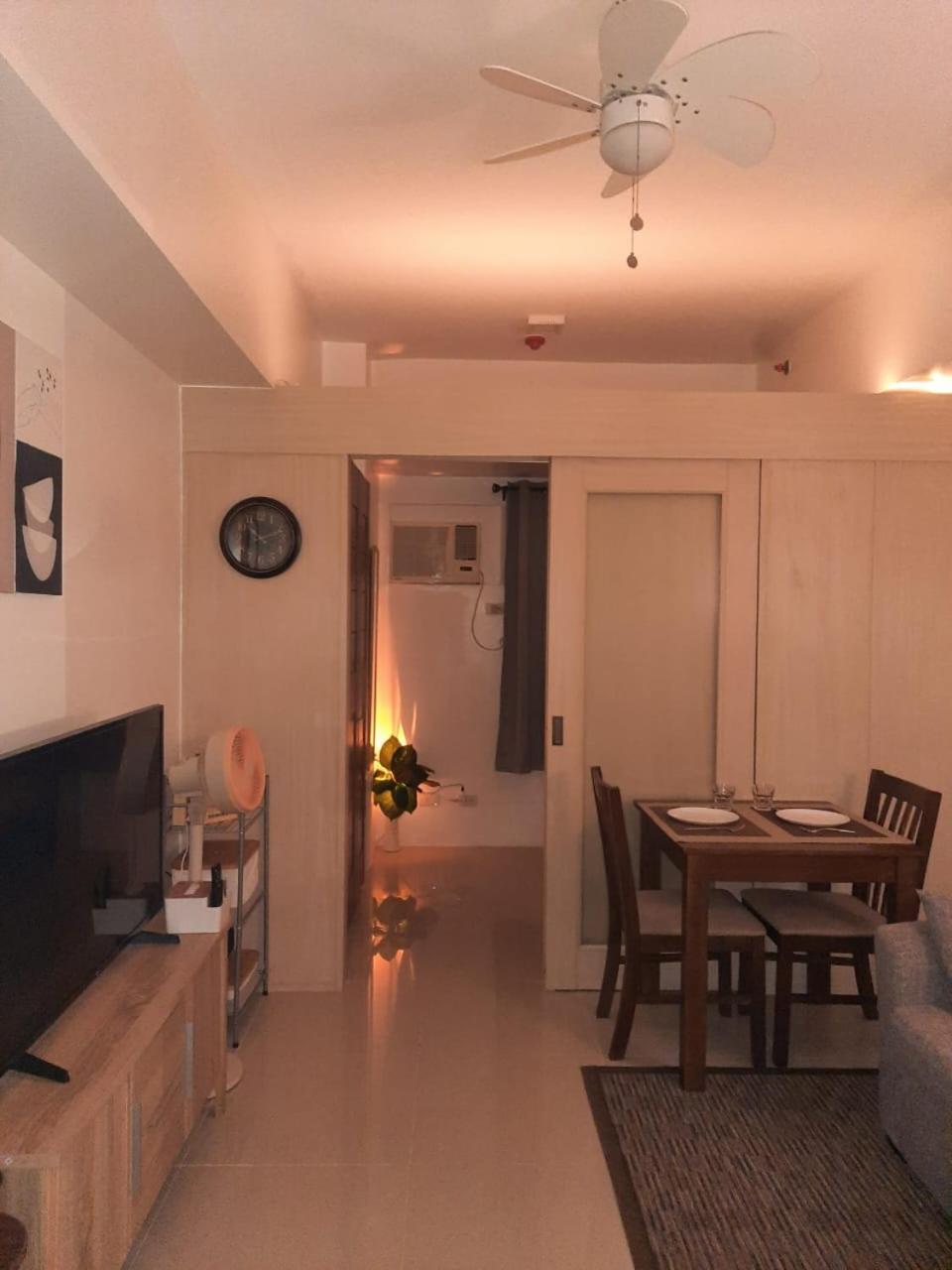 Cozynest In Makati Apartment Manila Exterior photo
